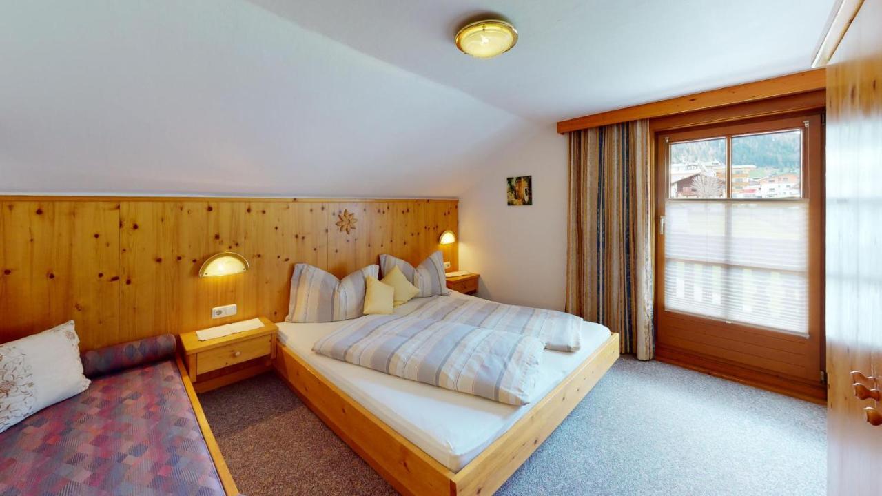 Julach Haus Apartment Längenfeld Exteriör bild